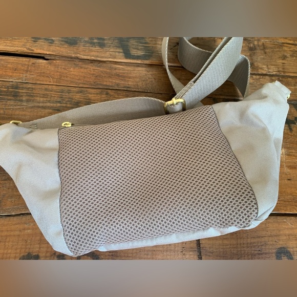 Logan and Lenora belt bag canvas tan/gray stone fanny pack - Picture 6 of 8